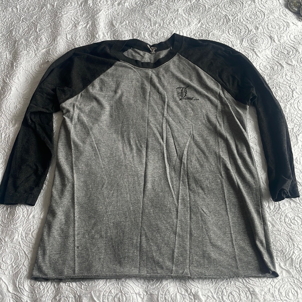 Louisville Cardinal support shirt size S good condition has been worn a lot